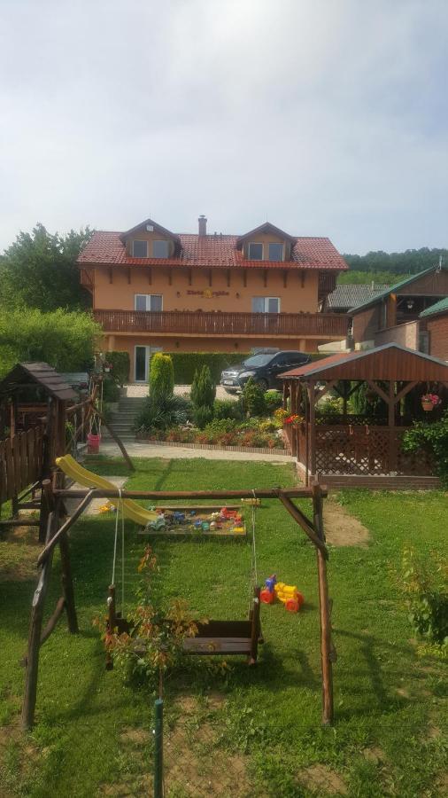Apartmán Zlatá rybka Podhájska Exteriér fotografie